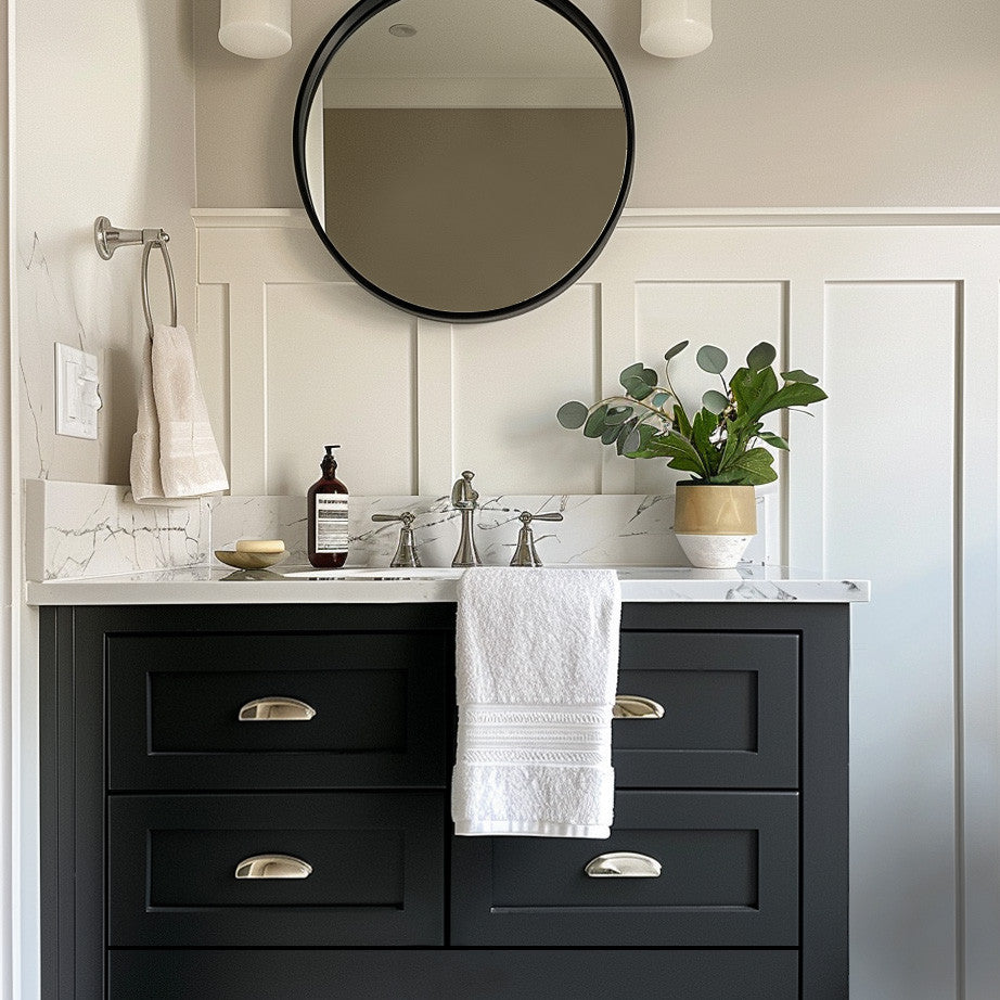 Indulge in chic luxury with Evening Ink. This isn't just black paint, it's the essence of midnight captured in a quill stroke. Imagine sleek ebony furniture or cabinets stealing the show in your kitchen, its boldness beautifully contrasted by warm butcher