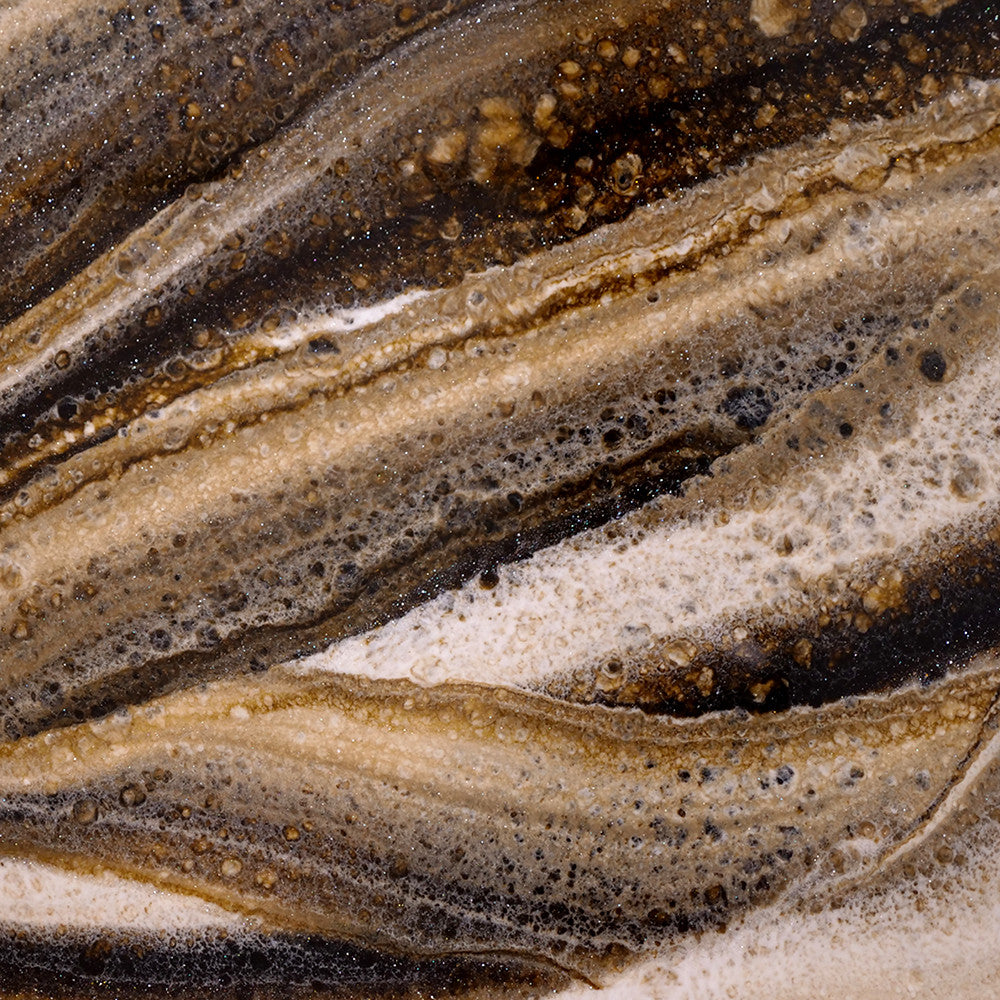 Discover the hassle-free Stone Coat Caramel Marble Epoxy Kit for creating stunning, realistic countertops with earthy tones. This all-inclusive kit offers vibrant liquid epoxy dyes, Diamond Dust Metallic Powder, and exceptional UV resistance for long-last