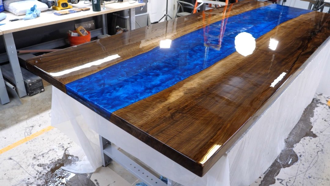 completed river table