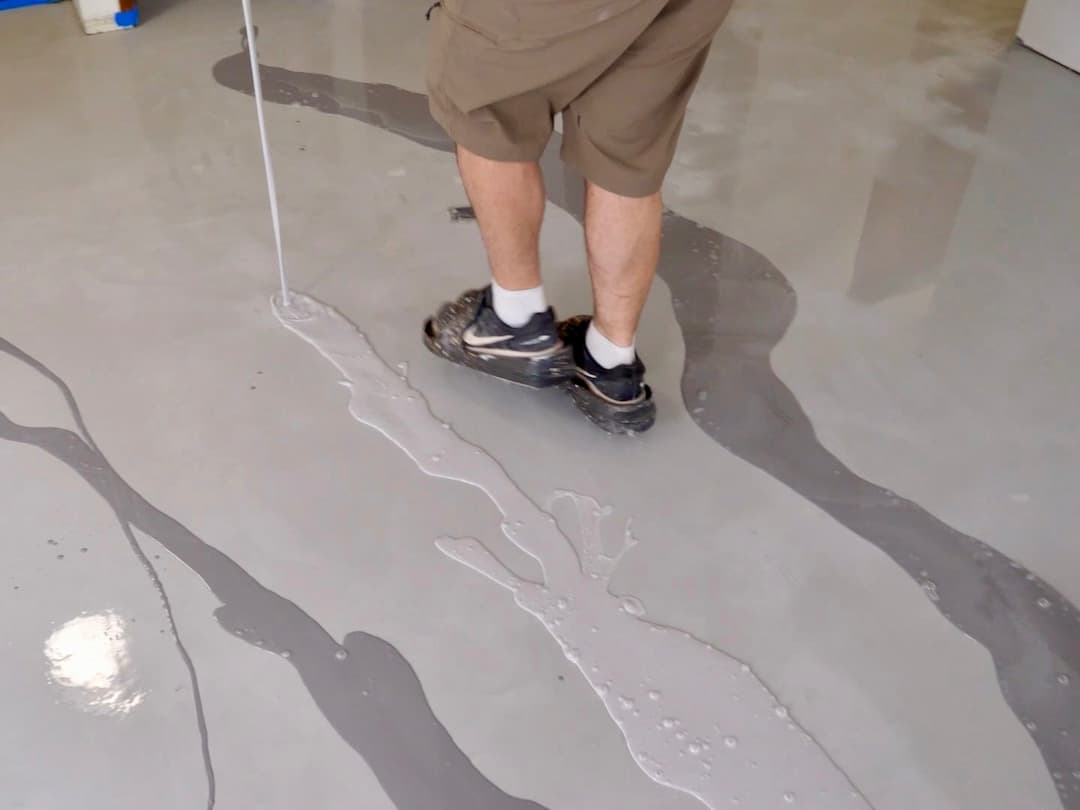 pouring epoxy stripes