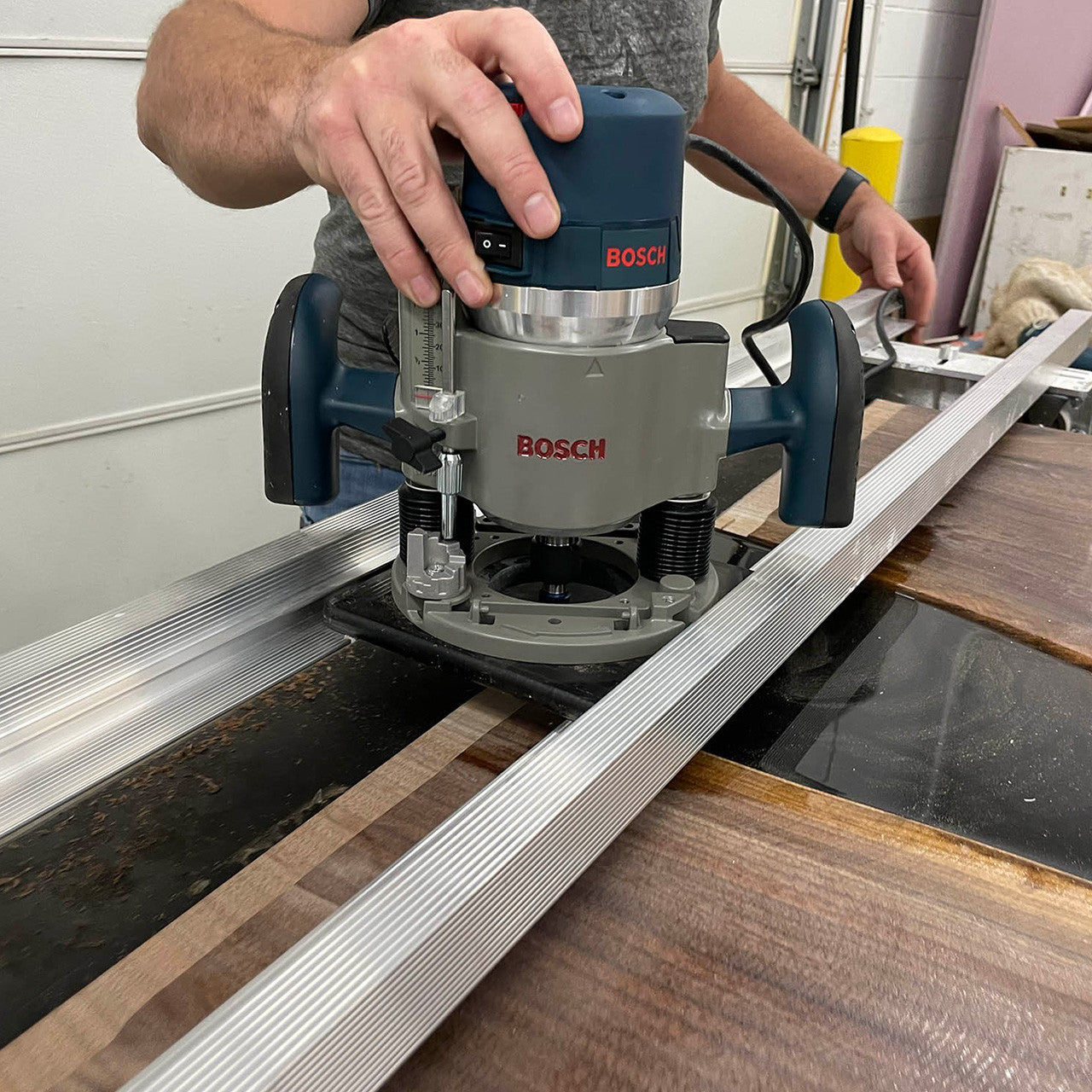 Stone Coat Countertops Woodworking Slab Jig for routers to level wood slabs, epoxy pours and countertops using your own router!